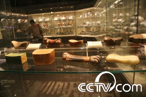 御生堂展出千件文物 再现中医历史缩影